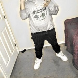 Meet your Posher, Angelo